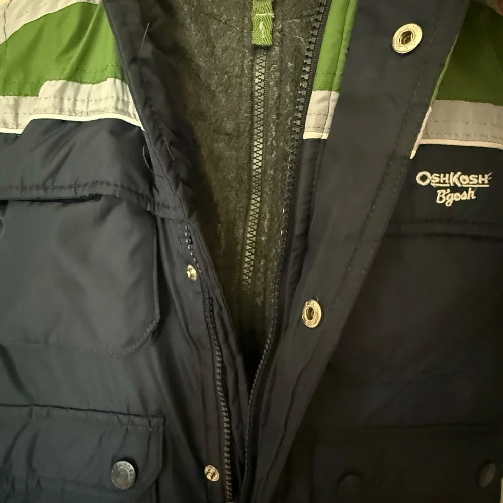 OshKosh B'gosh Kids Green and Navy Puffer Jacket